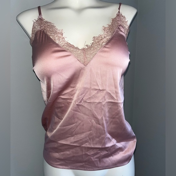 NA-KD Dusty Pink Plain Lace Singlet Spaghetti Strap Top - Picture 1 of 6